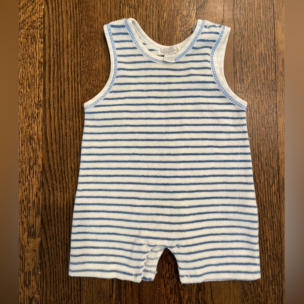 Kissy kissy terry cloth shortie